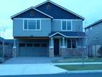 $1575 / 4br - 2500ft² - Very nice modle home (N.E. Bend) 4br bedroom