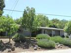 $1895 / 3br - Beautiful 3 Bedroom Home Located on the West side at 412 Pacific