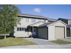 $1895 / 3br - Don't miss out on this amazing 3 BR town home!