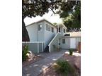 $1750 / 600ft² - Beautiful 2nd floor Studio available 3/28!