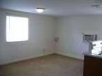 LARGE/CLEAN STUDIO APT (6 N.E. MAIN STREET WINSTON OR 97496) (map)