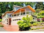 Property for sale: 9722 SE 43rd Street, Mercer Island, WA 98040