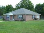 $895 / 2br - Quiet Renter Needed for Mother-in-Law Home (5 min.