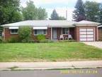$1400 / 3br - 1.5ba Brickhouse available now (SE Denver) (map) 3br bedroom