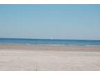 2br - Memorial Weekend Special (Seabrook) 2br bedroom