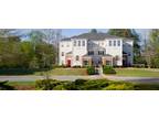 great ocean view condo for rent in 33 acre resort.