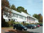 $800 / 1br - One Bedroom at Crestview Apartments! So Close to Umass Campus!