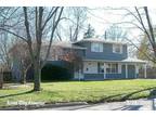 1 BR in 3 BR house $320/month