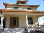 $1600 / 4br - 3500ft² - Absolutely Stunning Victorian House for Rent.