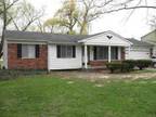 Fraser, MI, Macomb County Home for Sale 3 Bedroom 2 Baths