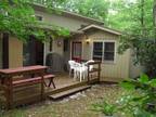 $ / 2br - 950ft² - COTTAGE LINVILLE LANDHARBOR (NEWLAND NC) (map) 2br bedroom