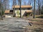 $1100 / 3br - ft² - Wallenpaupack Sch Dist 3BR 2BA (Tanglwood Lakes) (map) 3br