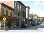 $999 / 1br - Great Home for Professional Grade Taste! Secluded Sanctuary