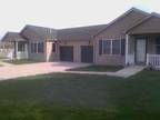 $599 / 2br - Special!!!! Ranch Duplex for rent 2br bedroom
