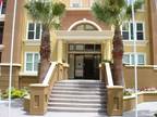 $2500 / 2br - 1081ft² - 3 year new, Bayview condo