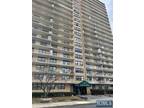 285 Aycrigg Ave #6C Passaic, NJ 07055