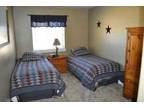 $1200 / 3br - 1800ft² - Fully Furnished Townhome (SE Bend) (map) 3br bedroom