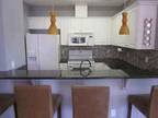 $1500 / 2br - 2/2 SF Condo in Jackson Square, 3 blks to UF, HW floors