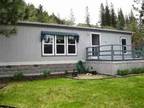 $875 / 3br - 2 Bath JUST REDUCED Newer Home w/ NiceViews (Shady Cove) (map) 3br