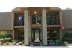 $ / 2br - 1400ft² - Pre Lease This Two Bedroom Townhome (Vieux Carre) (map) 2br