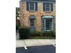 $1695 / 3br - 1816ft² - End unit TH backs to Lake Louise. Spacious. Yard.