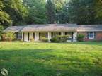 Farmington Hills, MI, Oakland County Home for Sale 3 Bedroom 2 Baths