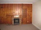 $575 / 1br - Private entrance/1st floor/set back off the main street (Roosevelt