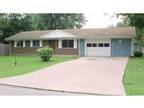 $899 / 3br - ft² - Nice 3BR 1BA home with fenced backyard and attached 1 car