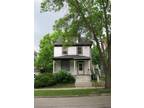 $1100 / 4br - 4 BR House - Avail Now (Mankato, MN) 4br bedroom