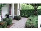 1060ft² - LOFT STYLE MODEL HOME (6181 Commonwealth Dr) (map)