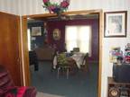 $700 / 3br - 2 story 3bdrm 2 bath (Sumner iowa) 3br bedroom