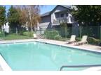 $810 / 1br - 785ft² - 785 SQ FT ONE BDRM WITH W/D CONN, CHA