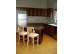 $750 / 1br - 925ft² - Very Nice 1 Bed 1 Bath with Loft (Medford) (map) 1br