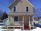 $950 / 4br - 920 Harrison 4 bedroom 2 bath house