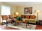$3595 / 3br - Fully Remodeled 3br/2ba Apt, Pets OK! 3br bedroom