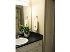 Bright and Sunny 1 BR Apartment for rent!