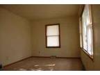 $615 / 1br - Cozy Home, 1.5 Car Garage (Machesney Park) (map) 1br bedroom