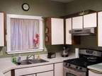 $900 / 2br - ft² - Corporate/Temp Furnished Home ~ Cute and Cozy Downtown