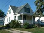 $750 / 3br - Home with 3-4 bedrooms, 2 full bathrooms, 35 x 18 Garage/shed in
