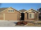 $825 / 3br - (TKWD) Lovley 3 bed 2.5 Bath home in 55+ Gated Community W/Water