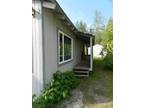 $1250 / 2br - 2719 Park Way Dr. (North Pole, Alaska 99705) (map) 2br bedroom