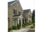 $820 / 2br - ft² - End Town Home! 1.5 Bath, Wilson District!