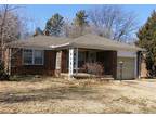 $750 / 2br - 956ft² - 351 N Woodlawn, 2br house w/fin bsmt & gar (Central &