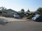 $735 / 2br - 1200ft² - **2br/1.5 bath Apartment/ West Valley/ 4 Plex/ Washer