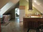 $695 / 1br - ~Month to Month Furnished Apartment on Lake.