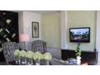 $1100 / 1br - NMK115 Live in the heardt of Historic Areas of Hights (Museum