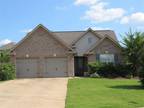 $1250 / 3br - 1450ft² - Beautiful Home - Move in Ready (Eston Place) (map) 3br