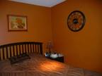 $750 / 3br - 3 Bedroom Apt New Hartfort Village (105 Oxford Rd) (map) 3br