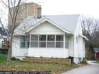 $795 / 3br - Cute One and a Half Story Home!!! (map) 3br bedroom