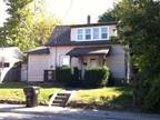 $595 / 3br - 1200ft² - House, Private Back Yard, Patio, Old Stone Building Out